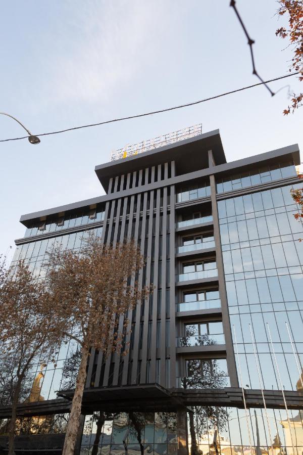 Mir Luxe Plaza Hotel Ташкент Екстериор снимка