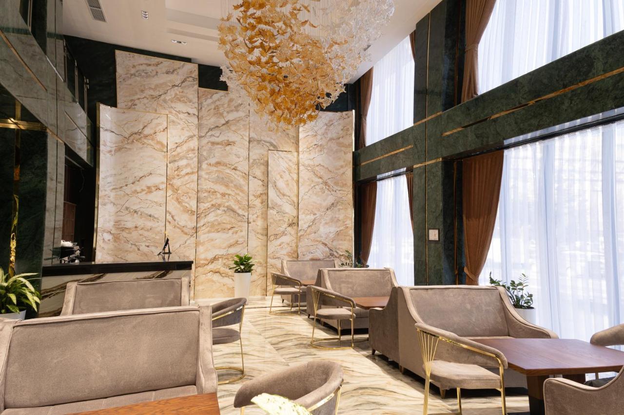 Mir Luxe Plaza Hotel Ташкент Екстериор снимка