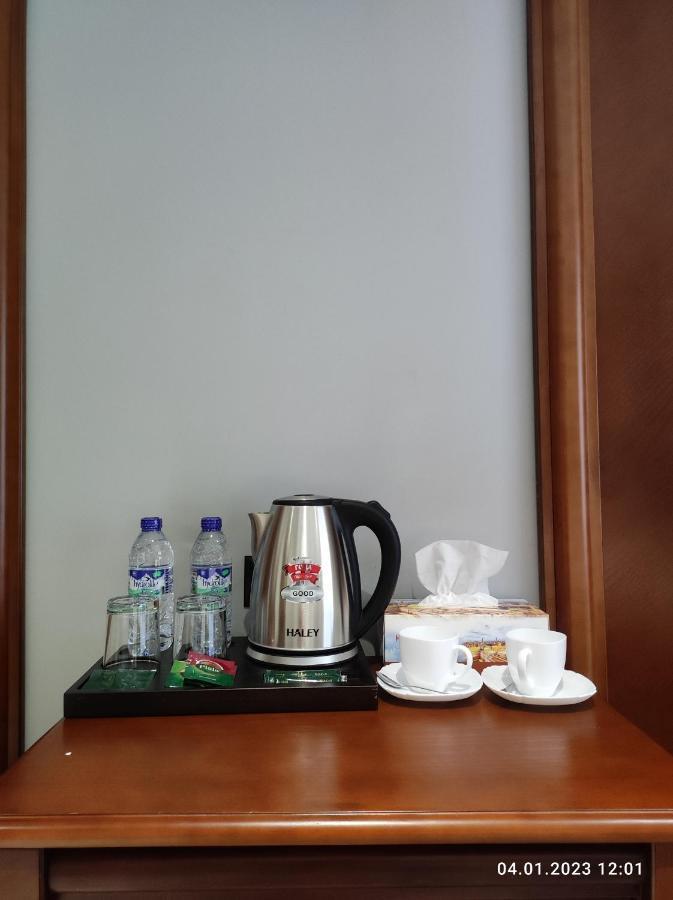 Mir Luxe Plaza Hotel Ташкент Екстериор снимка