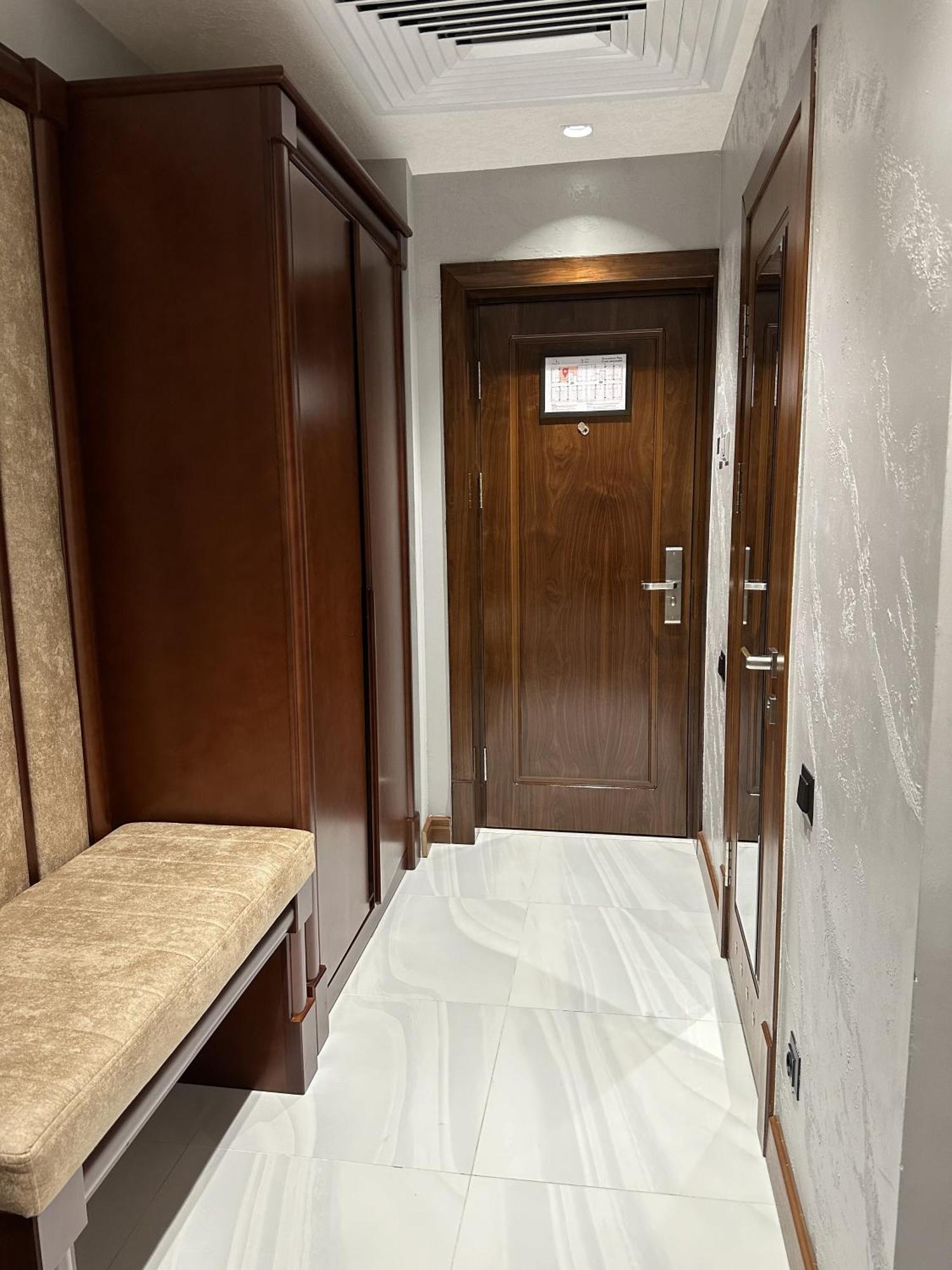Mir Luxe Plaza Hotel Ташкент Екстериор снимка